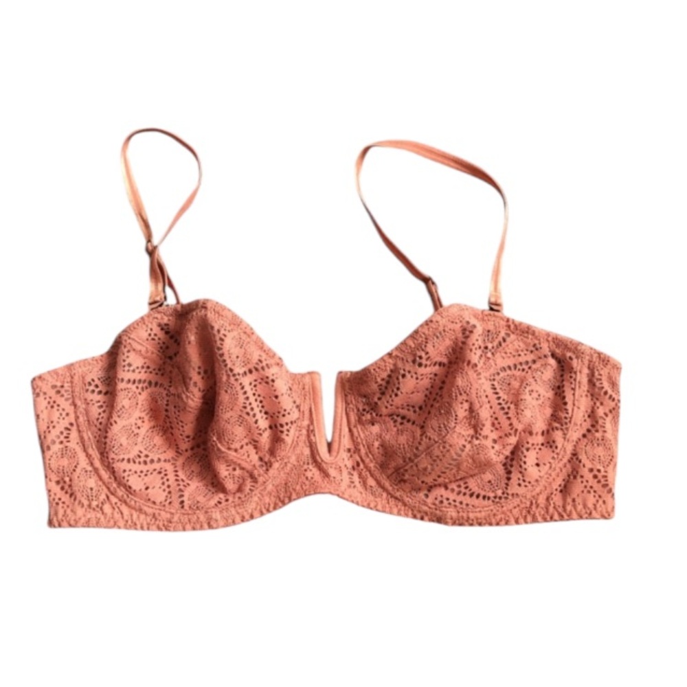 Eyelit Underwire Bra